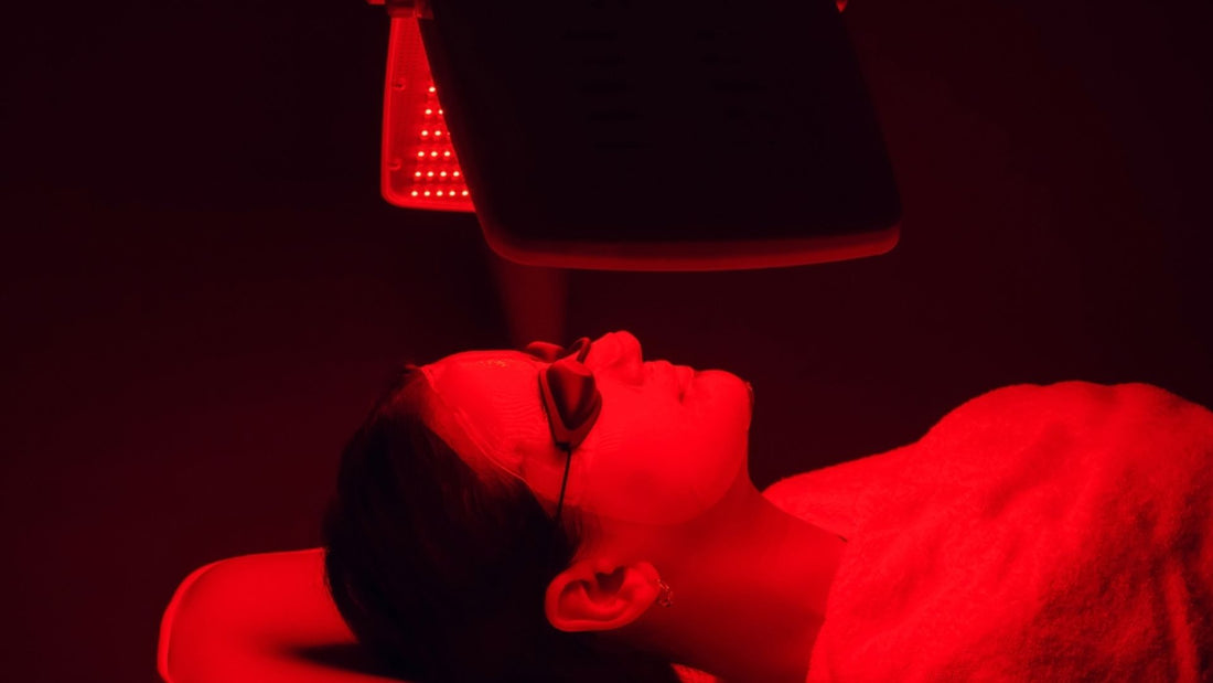 The Science Behind Red Light Therapy: How Lumarelief Works for Pain Relief